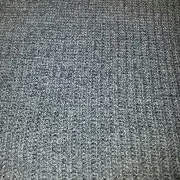 Hollister - Women's Sweater - Picture 3 of 4